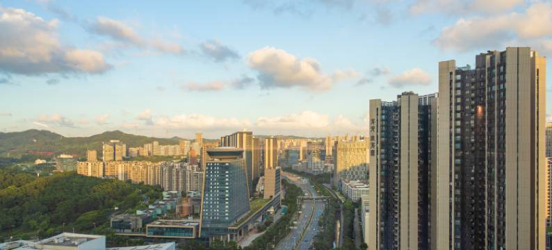 程寓国际公寓(深圳光明蓝鲸世界凤凰城地铁站店)图片