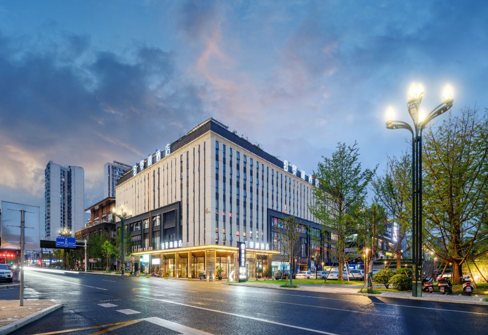 Hotel Overview