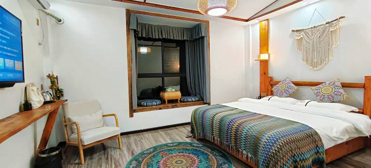 长阳拾光1990城市民宿图片