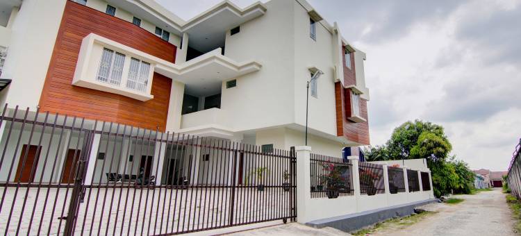 OYO 93190 萨尔蒂卡GH伊斯兰教酒店(OYO 93190 Sartika Gh Syariah)图片