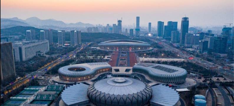 济南高新万达广场素柏云酒店图片