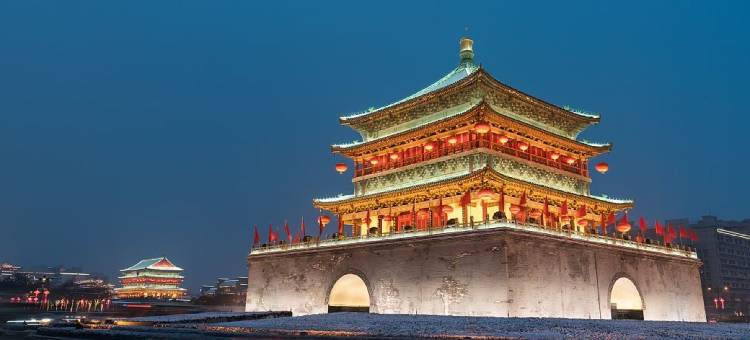 TOWO上品酒店(钟楼南门回民街永宁门地铁站店)图片