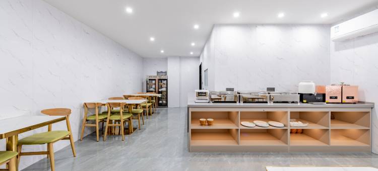 蓝天大酒店(靖边长城路政府店)图片