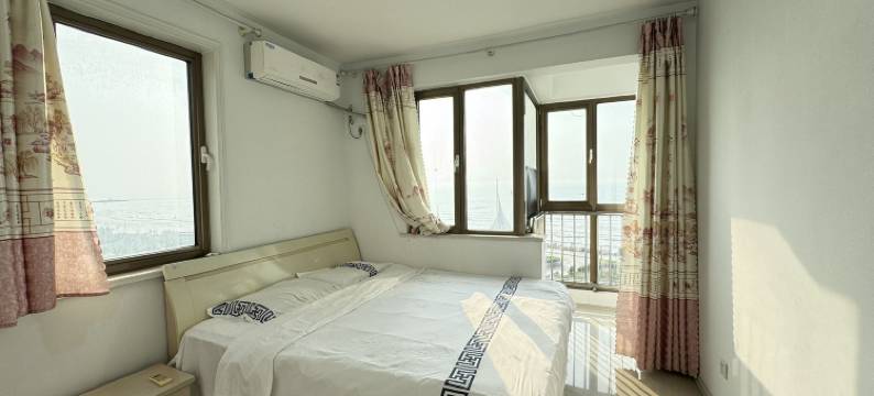 龙口枫林晚主题宾馆图片