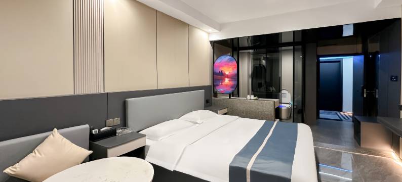 HiGo电竞观影酒店(信阳火车站天润广场店)图片