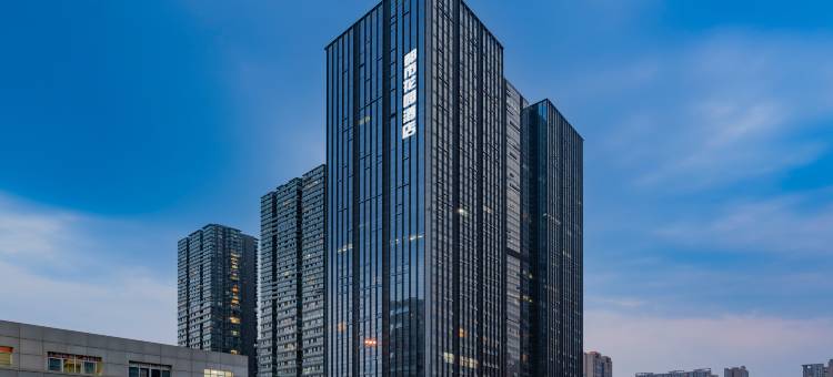 都市花园酒店(成都华侨城欢乐谷金牛公园地铁站店)图片