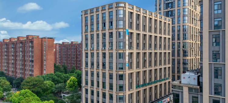 爱电竞酒店(南京中山陵麒麟门地铁站店)图片