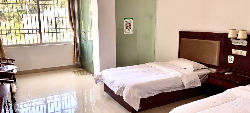 南雄坪田辉洋大酒店图片