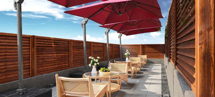 龙猫精灵酒店(西南交大沙湾地铁站店)图片