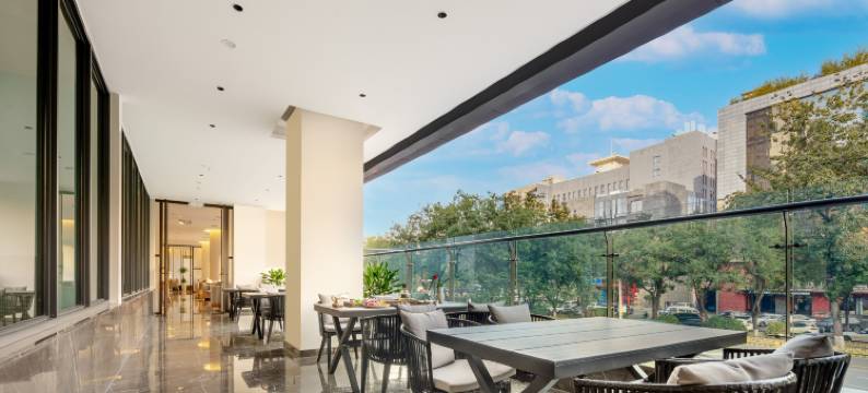 悦廷·华逸酒店(西安钟楼地铁站店)图片