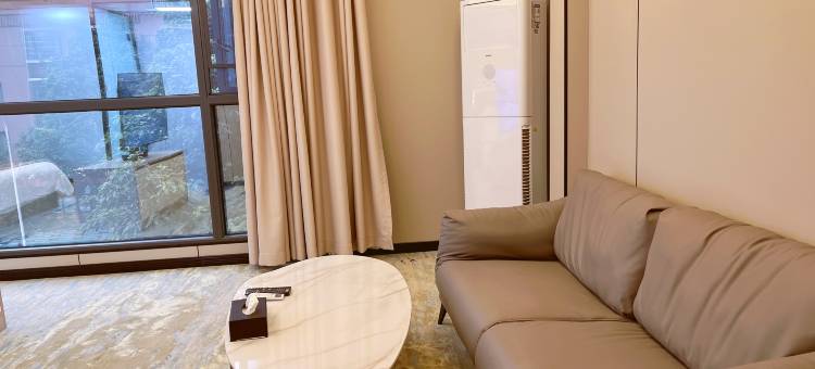 普定诗钰商务酒店(星搏国际店)图片