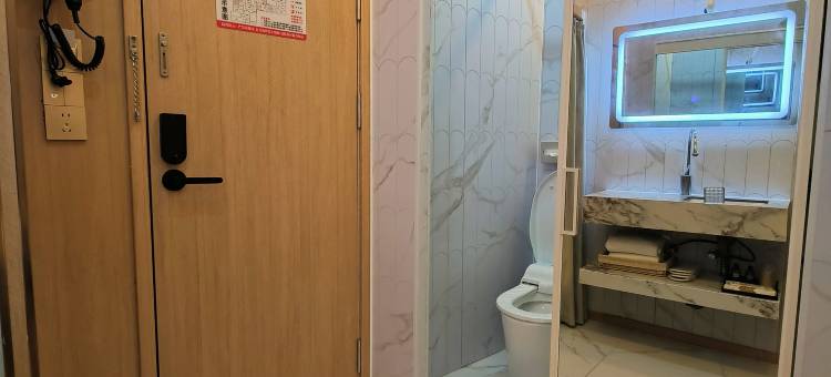 上海璞逸酒店(豫园老西门地铁站店)图片