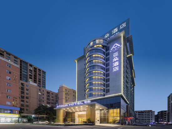 惠州惠阳高铁站人民六路亚朵酒店