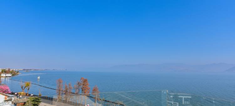 漫海·设计师观洱海全景180度海景咖啡美宿图片