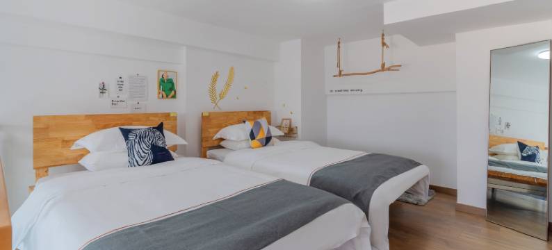 佛山品漫公寓(长鹿农庄度假区银钻广场店)图片