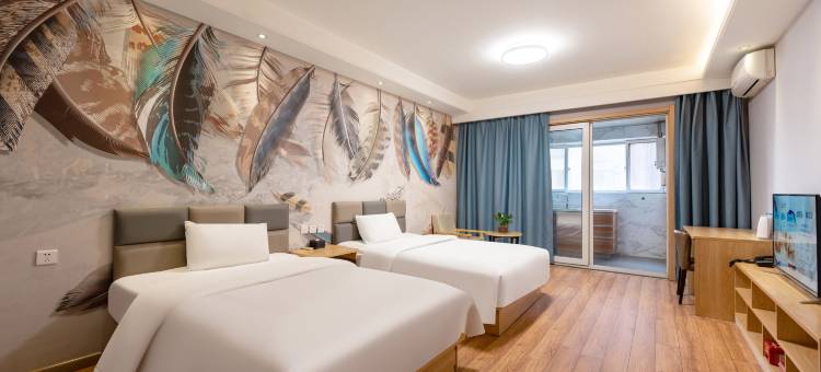 派酒店(西安三桥地铁站万象城宜家店)图片