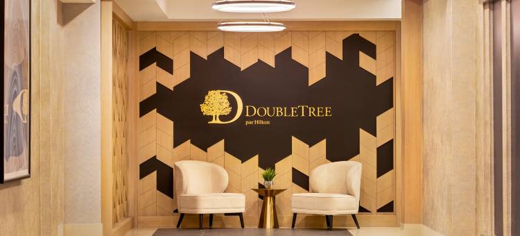 布弯卡利蒙特利尔机场西希尔顿逸林酒店及度假村(DoubleTree by Hilton Pointe Claire Montreal Airport West)图片