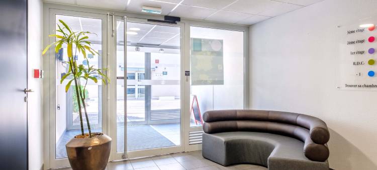 戛纳虎门普拉民宿酒店(B&B Hotel Cannes la Bocca Plage)图片