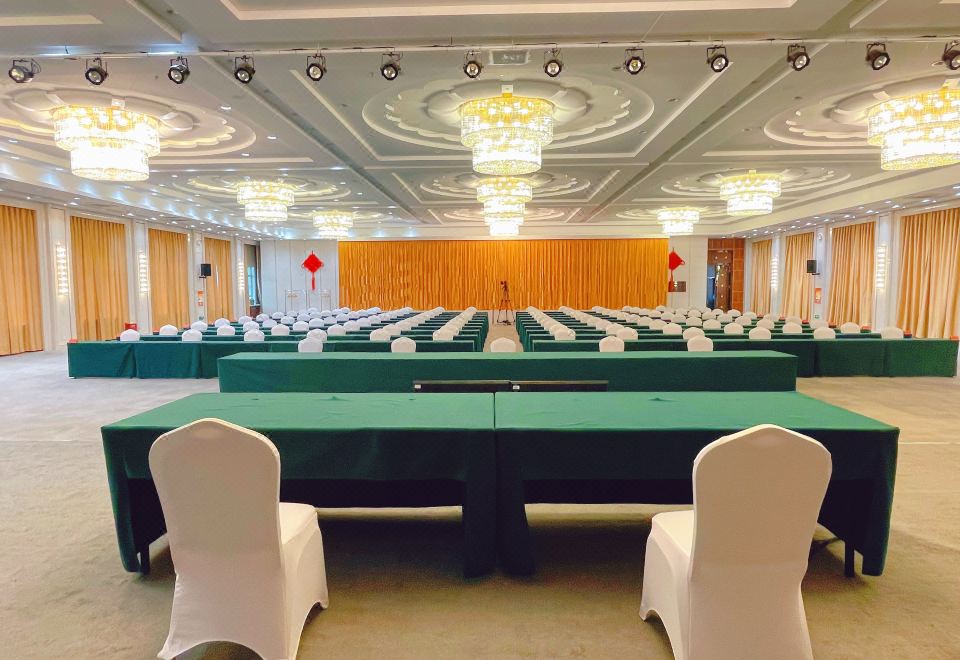 Ningcheng Hotel Hotel Overview