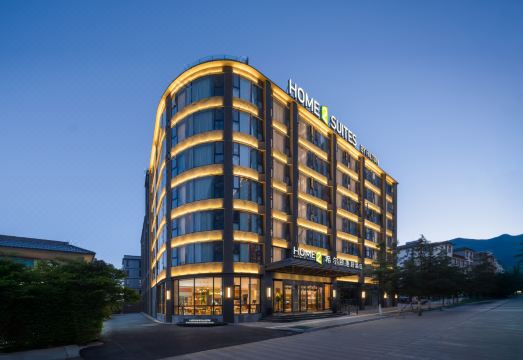 大理洱海希尔顿惠庭酒店外景图