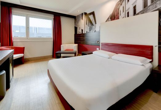 B&B Hotel Trento Hotel Overview