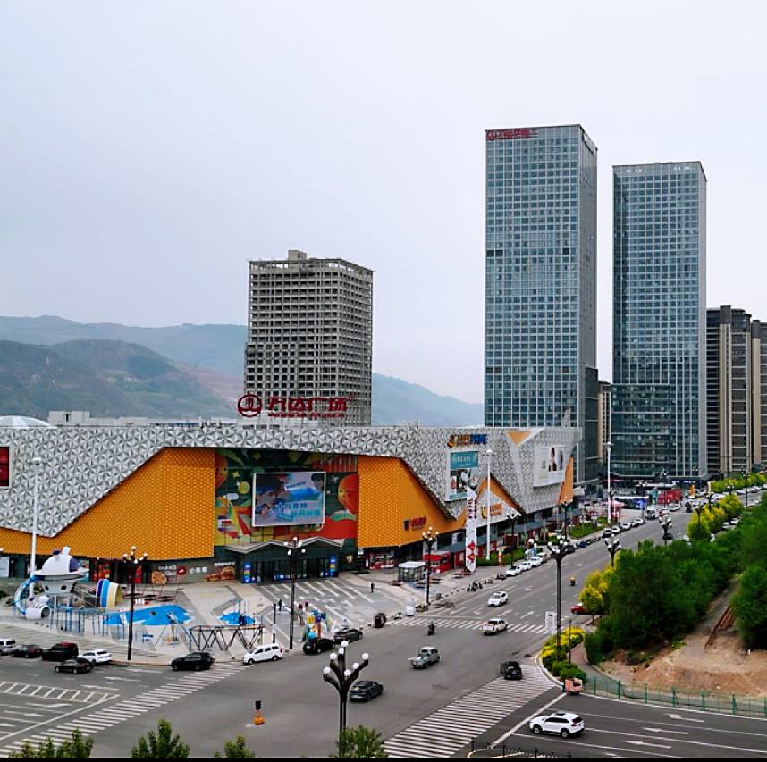 西宁青滨壹号酒店(北川万达店)图片