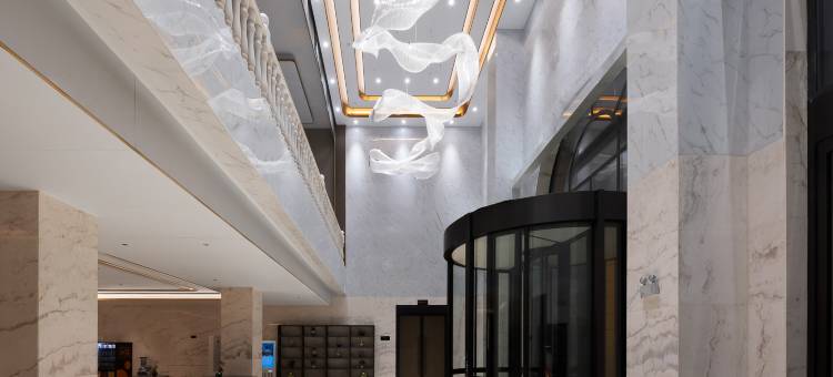 逸柏国际酒店(鹤壁市政府世纪广场店)图片