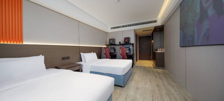 次元电竞酒店(桐庐富春江店)图片