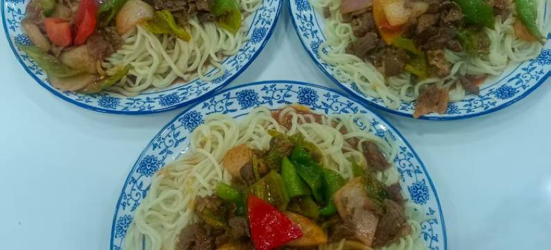 若尔盖唐克镇二洒美食城民宿图片