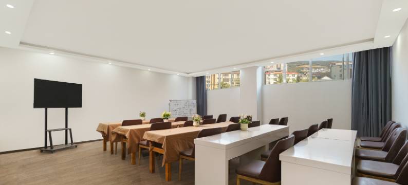 安之酒店Anzh·hotel(告庄星光夜市店)图片