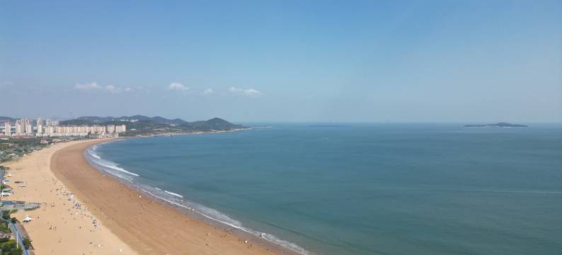 破晓观海日出海边露营民宿图片