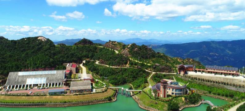 潮州乃兴石湖休闲避暑山庄图片