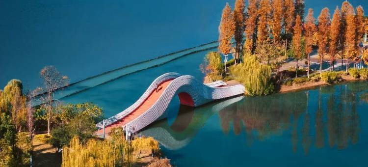 宜尚酒店(长沙岳麓山阜埠河地铁站店)图片