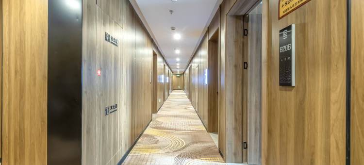 格尔木艺龙瑞云酒店图片