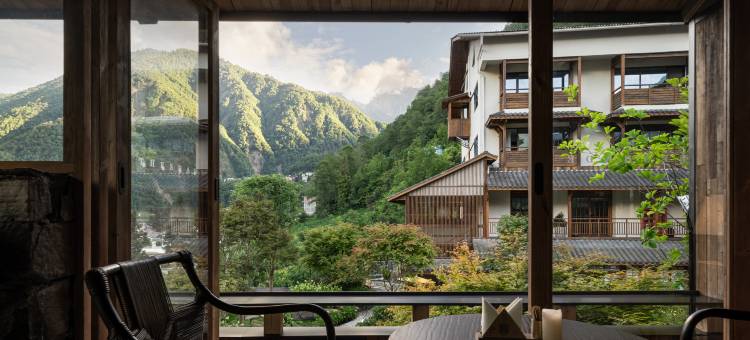 树下・艺术疗愈Healing・泳池・酒吧・雪山温泉・森林花园设计师美宿图片