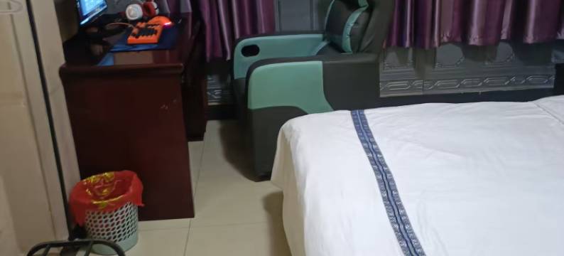 南昌金色楼宾馆(香港街店)图片