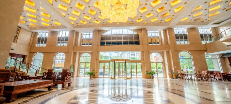 荣兴国际大酒店(东兴汽车客运站店)图片