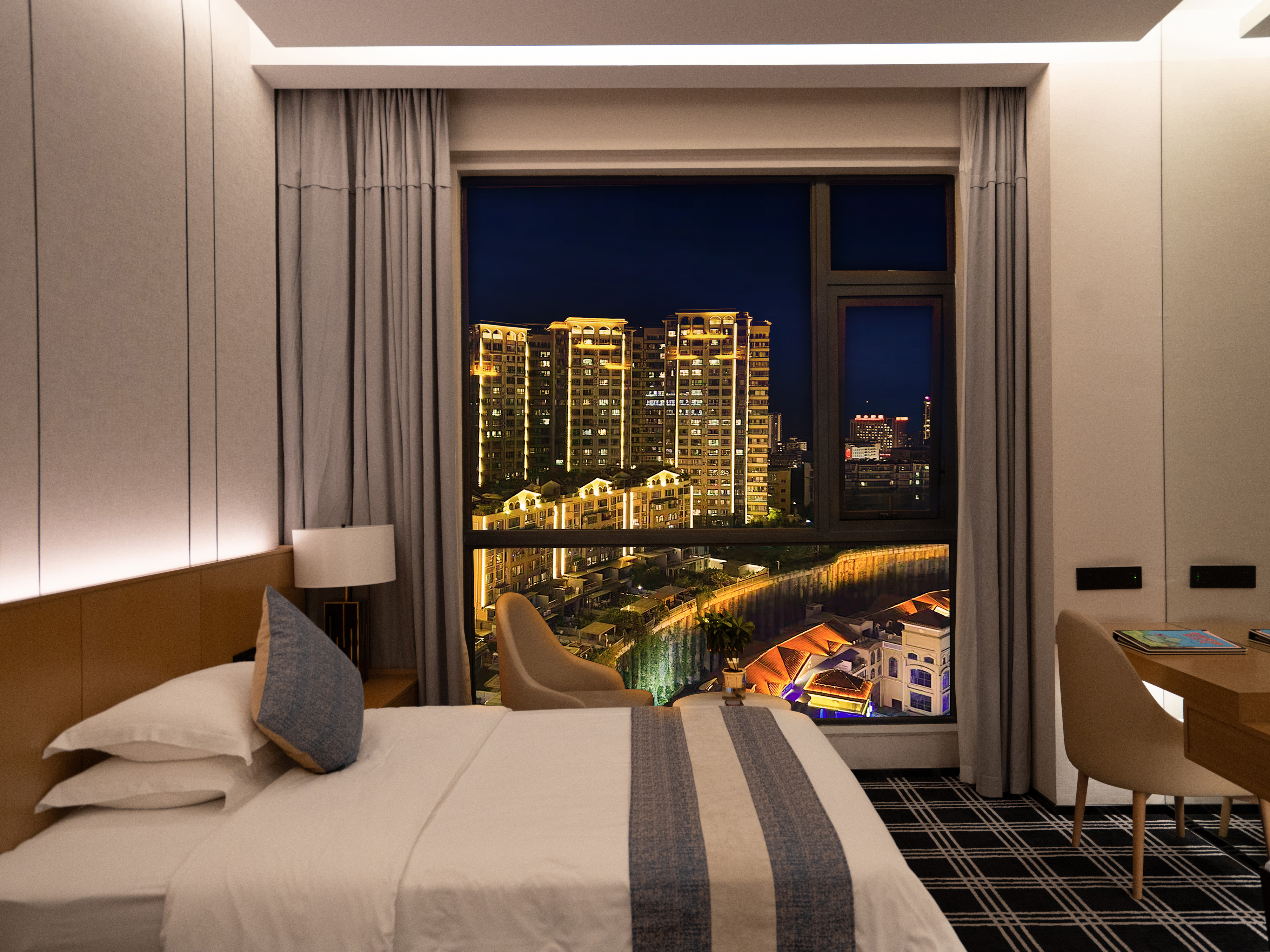 CITY HOTEL Over view