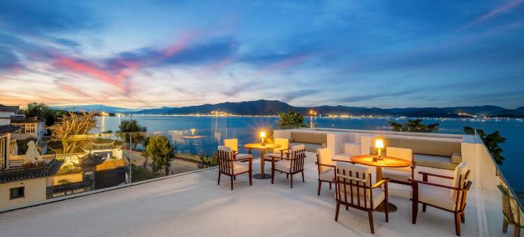 在海一方Azure Shore|180°环幕日出海景·设计师美学隐逸度假酒店图片