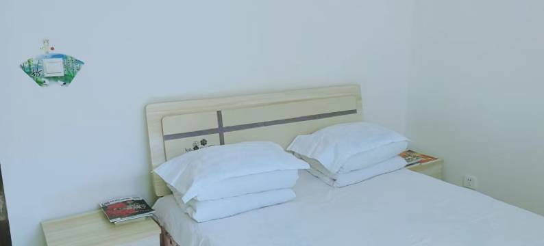 额济纳旗神迹旅店图片