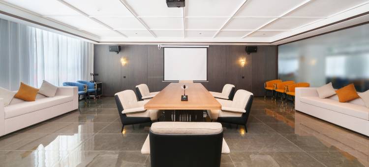 美豪酒店(海西格尔木火车站店)图片