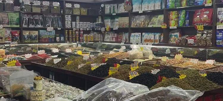 鑫延宾馆(吐鲁番高铁北站交河机场店)图片