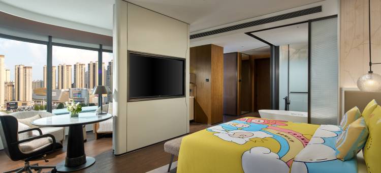 泰兴皇冠假日酒店图片