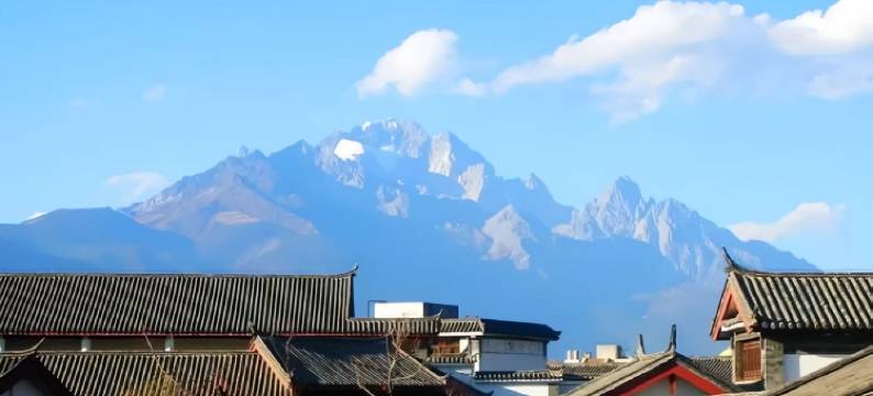 锦时·胭雨桃花雪山观景客栈(古城四方街店)图片