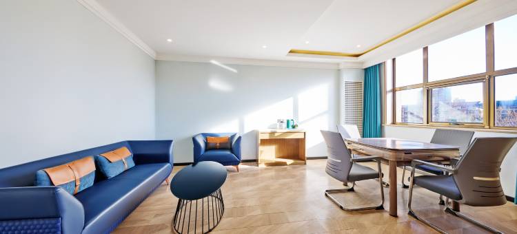 TUKE丨途客中国轻居酒店(廊坊香河家具城店)图片