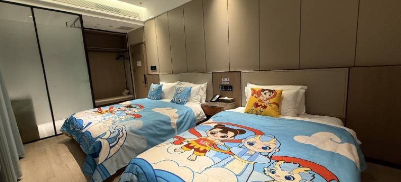 如家华驿UP智旅酒店(哈尔滨中央大街店)图片