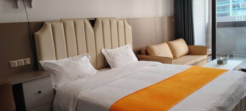 云一公寓(中山港口镇保利广场店)图片