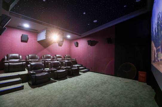 上海百万石温泉酒店(比斯特购物村店)图片