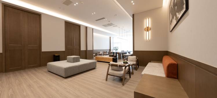 龙昂国际酒店(张家口蔚县蔚州博物馆店)图片