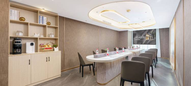 如家精选酒店(乌鲁木齐小西沟地铁站店)图片